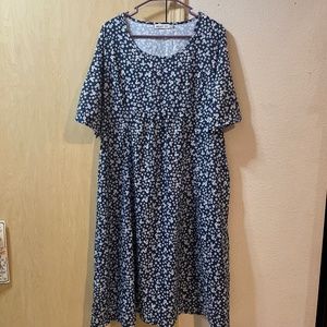 Misslook Women’s 3X Pretty Blue Floral Lightweight Midi Dress